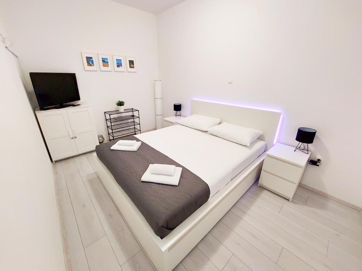 Apartment Bol - Sea, Sand And Happiness Bagian luar foto