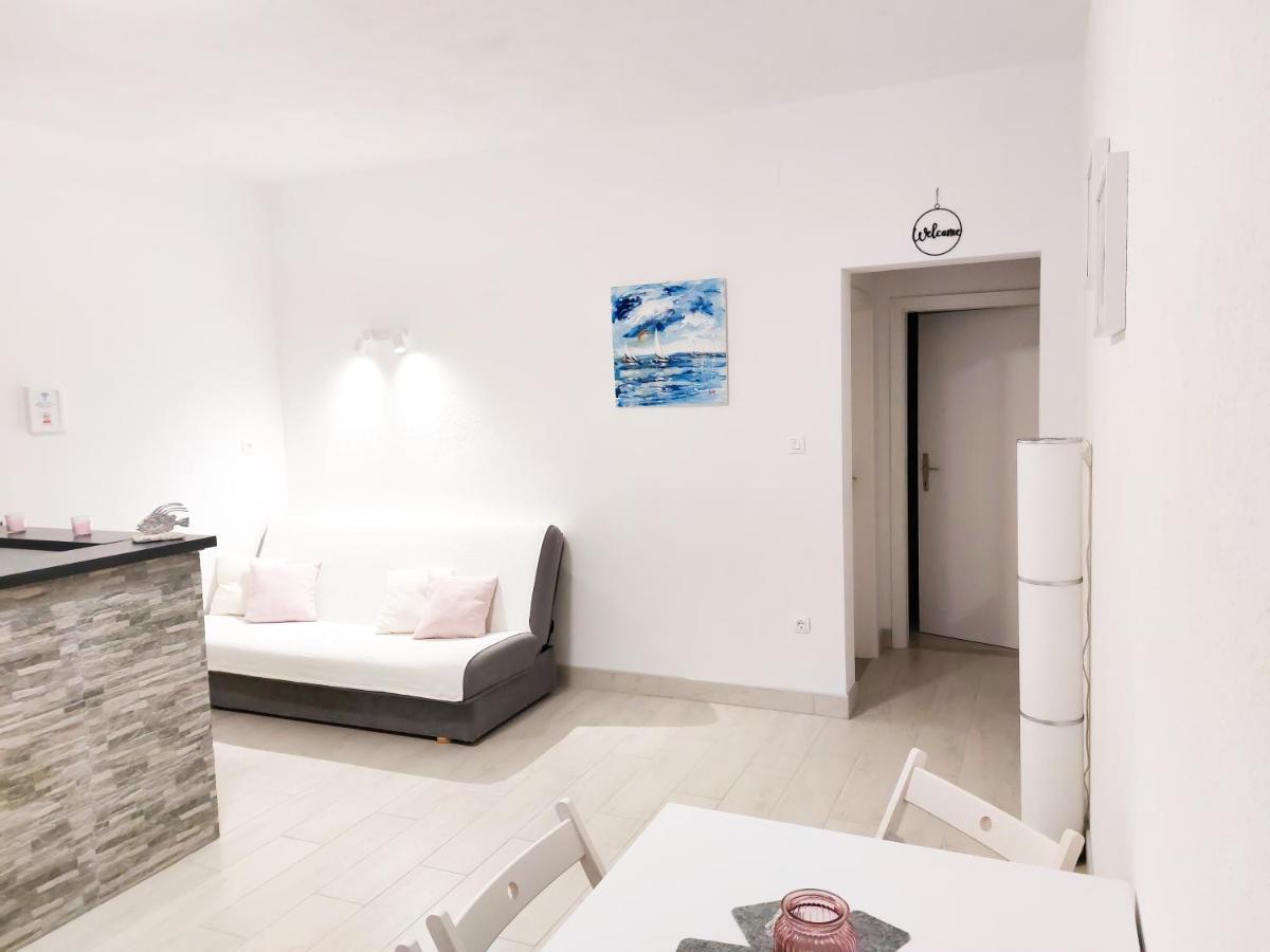 Apartment Bol - Sea, Sand And Happiness Bagian luar foto